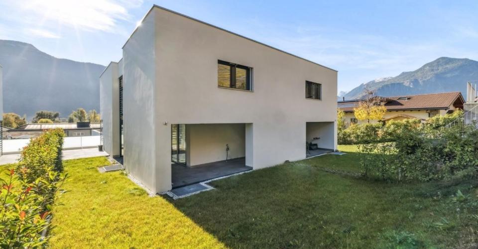 Luxe discret et panorama d'exception - Maison jumelée 6.5 pièces - image - 1