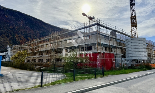 NEUE INDUSTRIEHALLE -  Bild 11