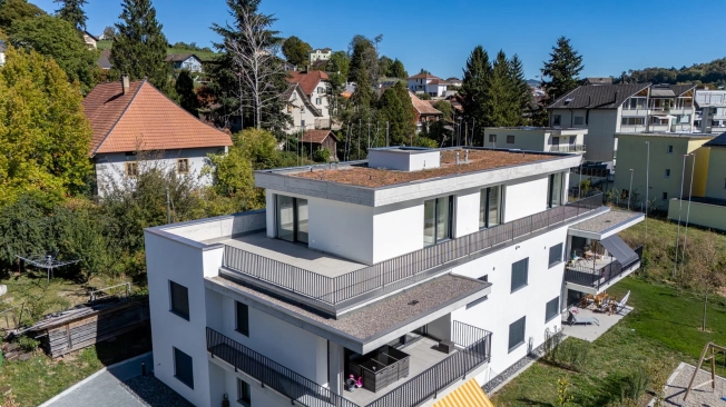 4.5-Zimmer-Attikawohnung - Erstbezug mit grosszügiger Terrasse und direktem Liftzugang -  Bild 1