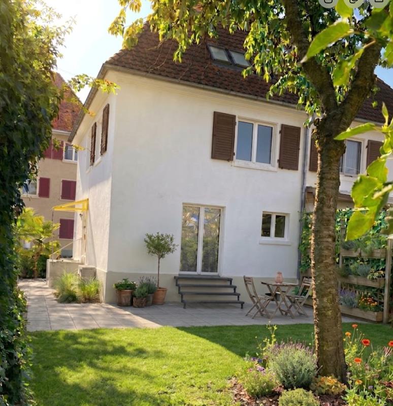 6.5 Zimmer Doppeleinfamilienhaus -  Bild 1