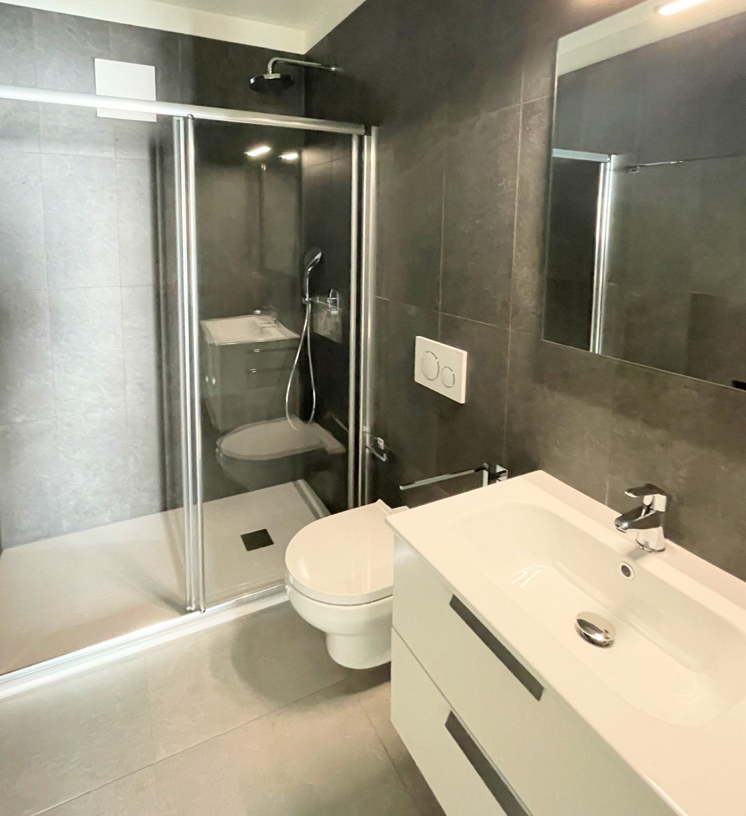 Nuovo appartamento all'ultimo piano in elegante residenza -  Bild 12