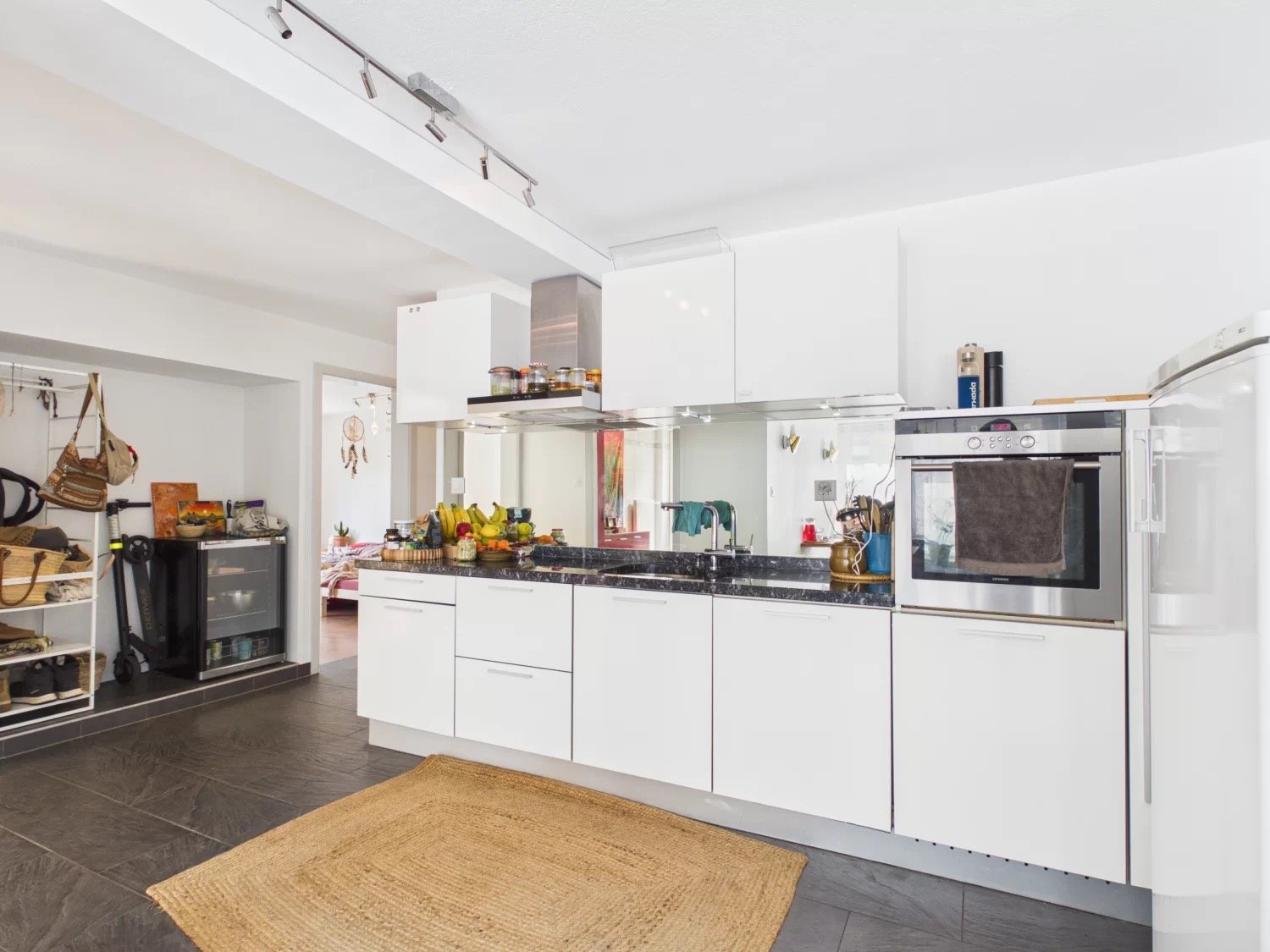 Urban leben in Visp – Moderne 3.5-Zimmerwohnung mit Charme -  Bild 1