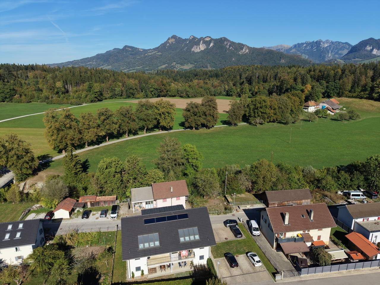 PROMOTION-APPARTEMENTS 4,5 pièces-DÉBUT DES TRAVAUX 11.2026 - Cadre idylique-2' des écoles