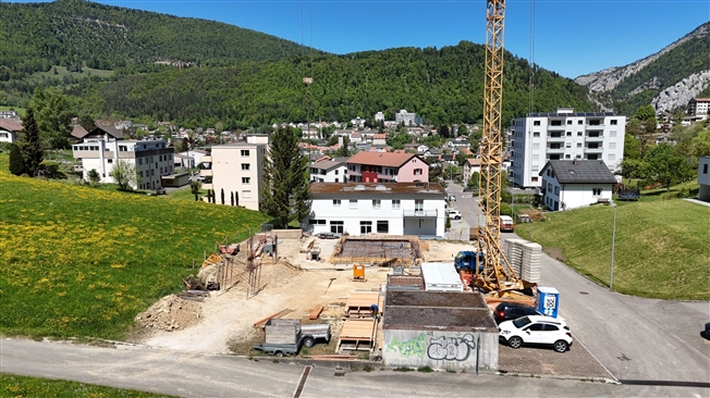 Zum Verkauf in Moutier neues Haus mit 5,5 Zimmern auf einem Grundstück von 615 m² -  Bild 6
