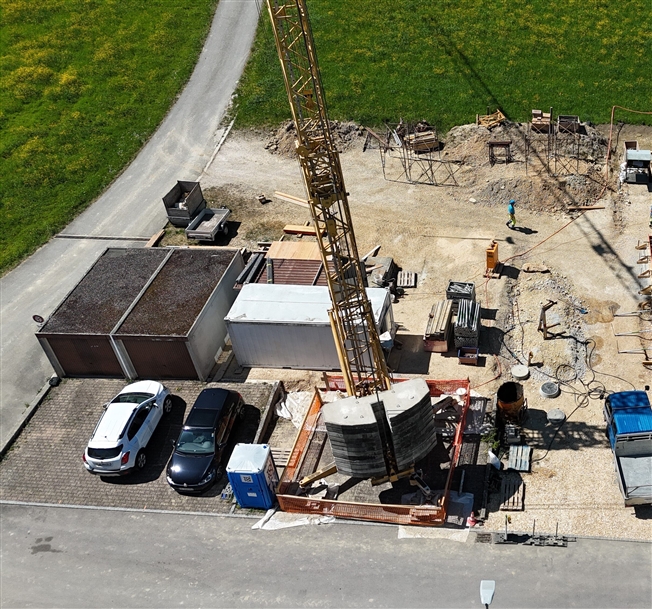 Zum Verkauf in Moutier neues Haus mit 5,5 Zimmern auf einem Grundstück von 615 m² -  Bild 8