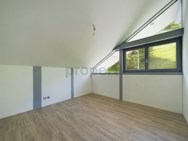 Moderna villa da 7.5 locali con vista panoramica ad Acquarossa - Val Blenio -  Bild 10