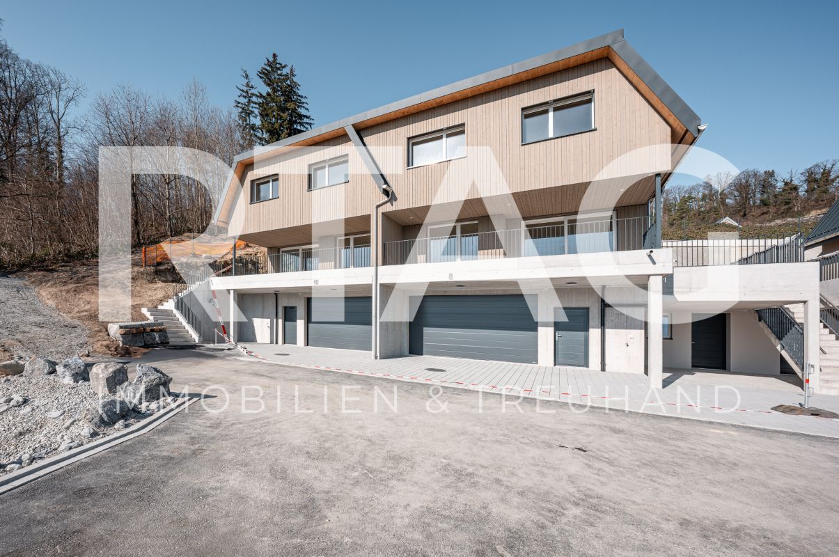 Neubau Doppeleinfamilienhäuser - Wohnen mit Weitblick - Bild 1