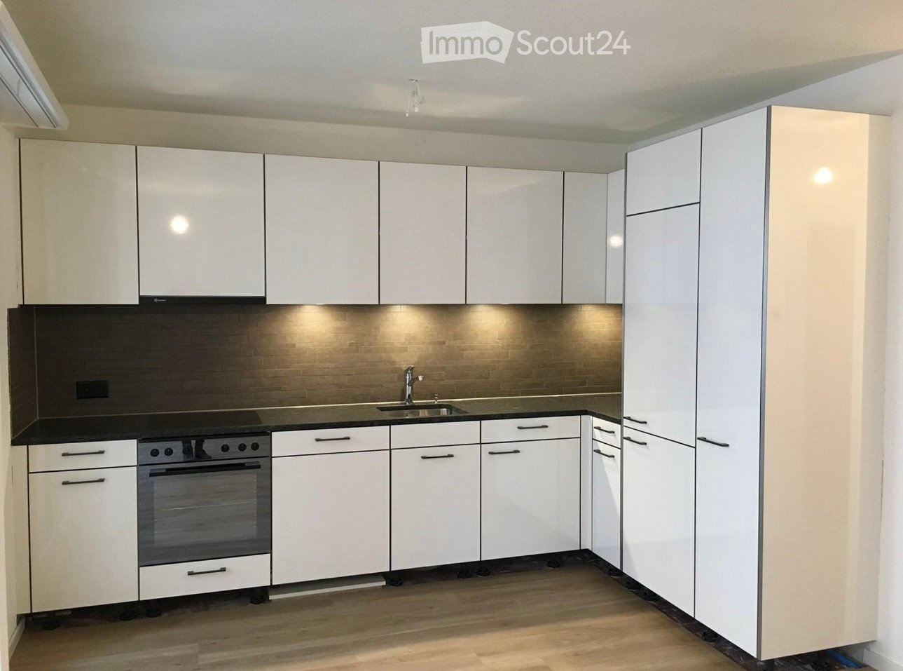 2 Zimmer Wohung In 4057 Basel -  Bild 1