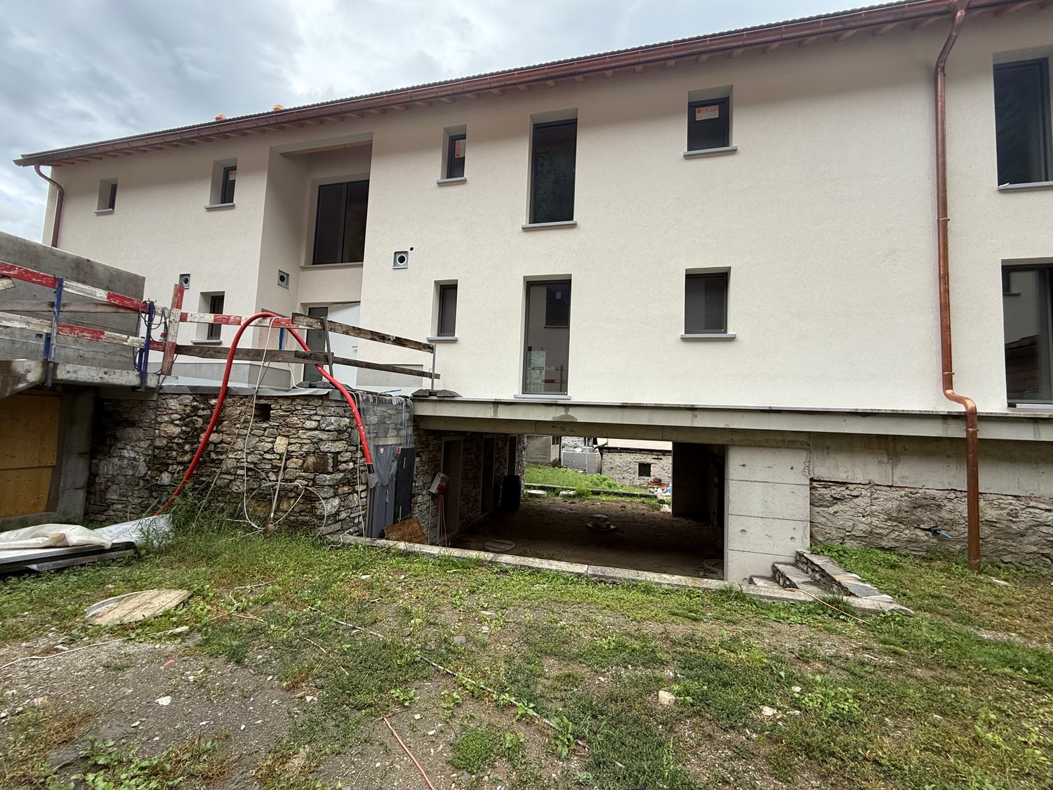 NUOVA COSTRUZIONE MINERGIE :AMPIO APPARTAMENTO CON GIARDINO - MÖGLICH ALS ZWEITWOHNSITZ -  Bild 1