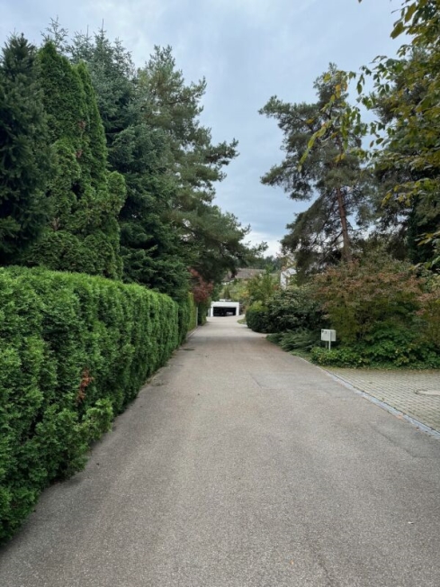 Grundstück mit 1'442m2 mit bestehendem EFH aus dem Jahr 1980 -  Bild 4