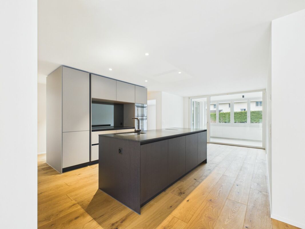 Stilvolle Neubauwohnung mit privater Gartenoase - Bild 2