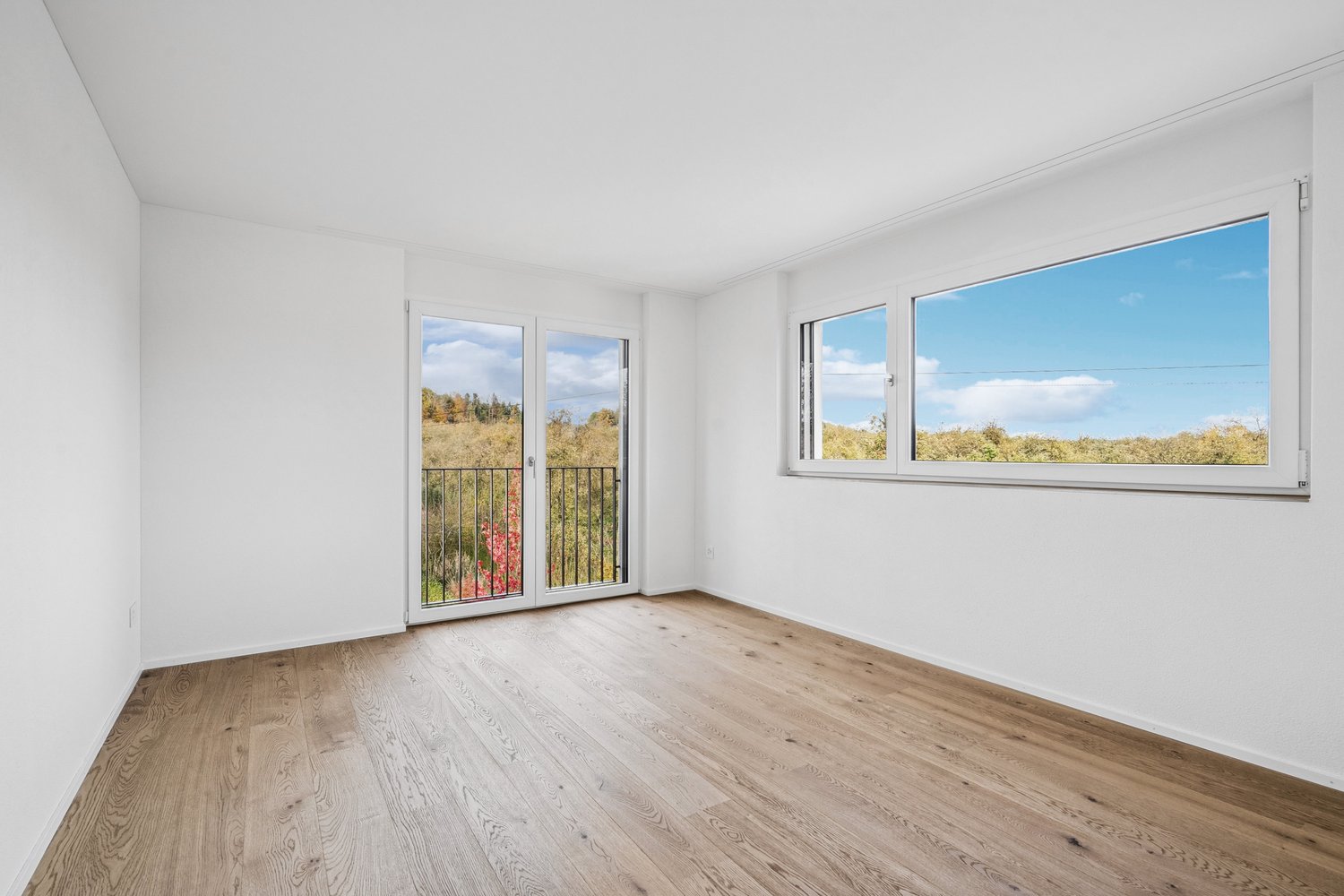 Schlüsselfertig: Stylisch und mit schönem Weitblick (A) - Bild 1