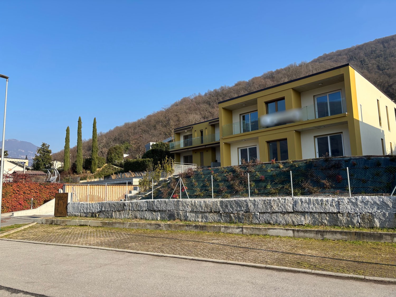 Neues Penthouse in Brusino - Seesicht und Bootsplatz! - Bild 1