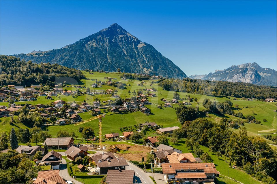 KRATTIGEN PLUS - Neubau 6.5-Zimmer Doppel-Einfamilienhäuser mit 24 Monaten Einstiegsvorteil - Bild 6