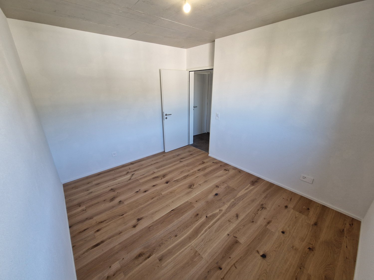 Superbe attique neuf 3.5 pièces avec grande terrasse – Delémont centre -  Bild 5