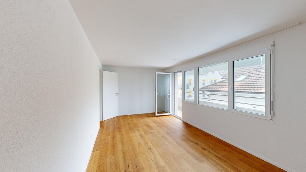 moderne 3.5 Zimmer-Wohnung im Zentrum von Rorschach! - Schlafzimmer.jpg