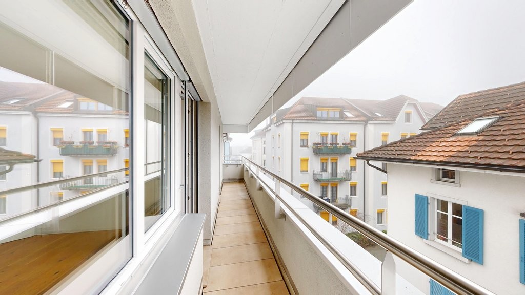 moderne 3.5 Zimmer-Wohnung im Zentrum von Rorschach! - Balkon.jpg