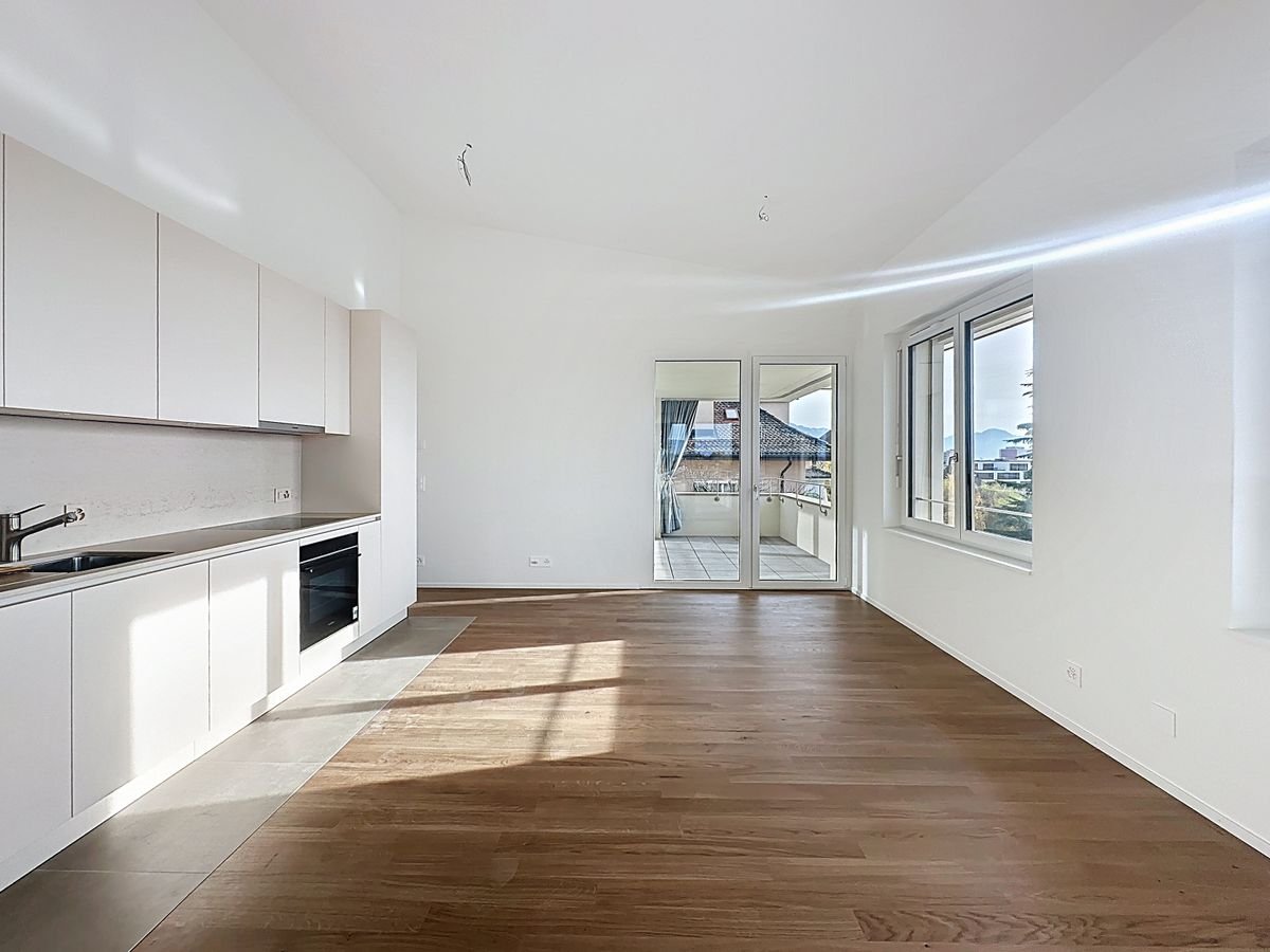 A 2 pas du centre de Prilly - Séjour - cuisine