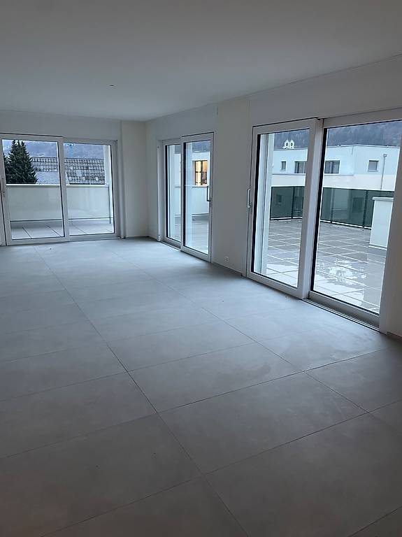 4.5 Zimmer Attika Wohnung - Bild 2