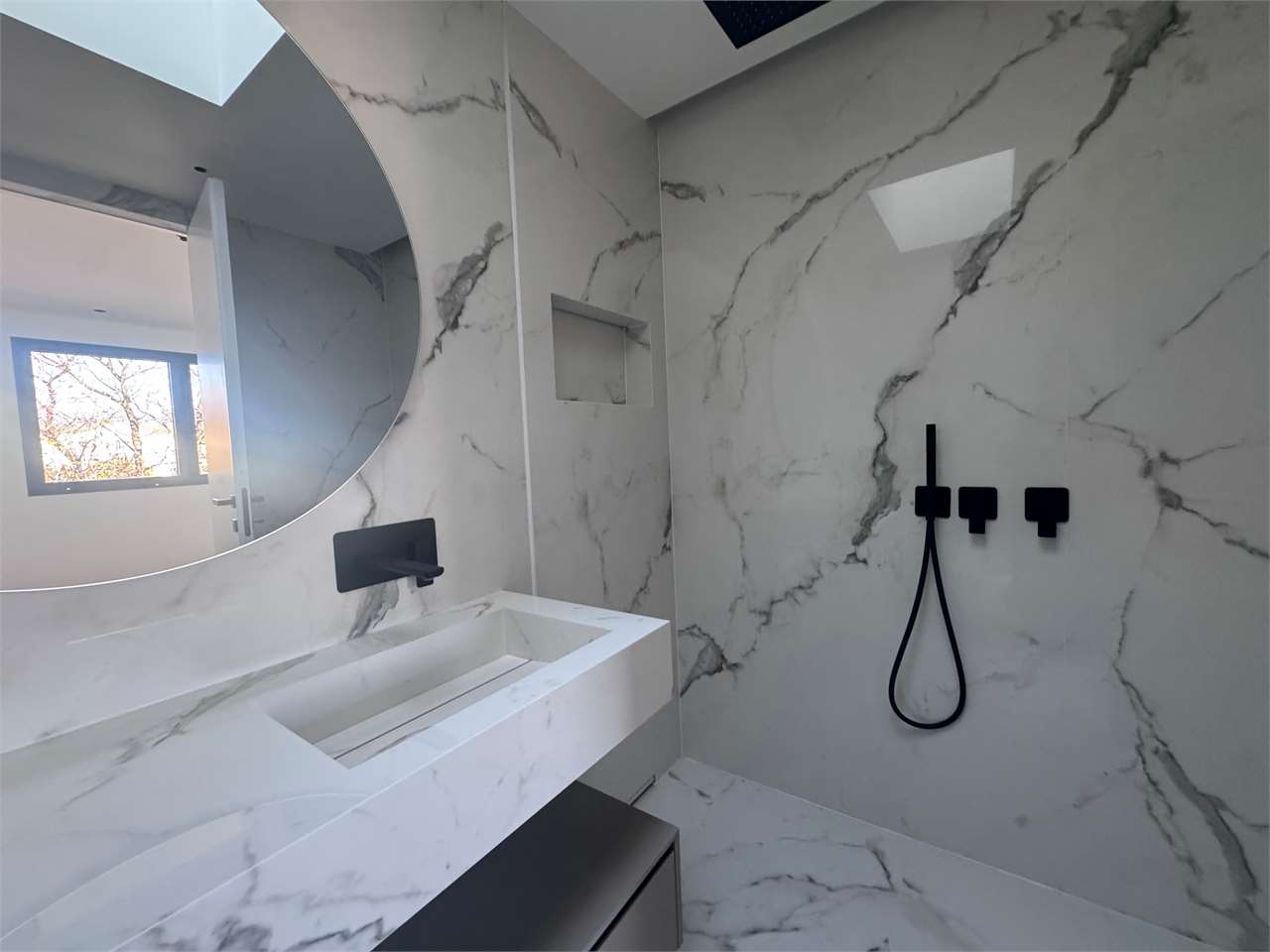 Lusso, indipendenza e panorama, Attico unico con terrazza privata e 4 - Bild 6