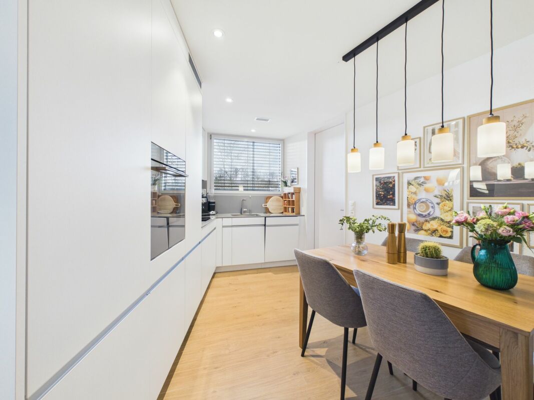 STILVOLLE GARTENWOHNUNG MIT KOMFORT - Bild 2