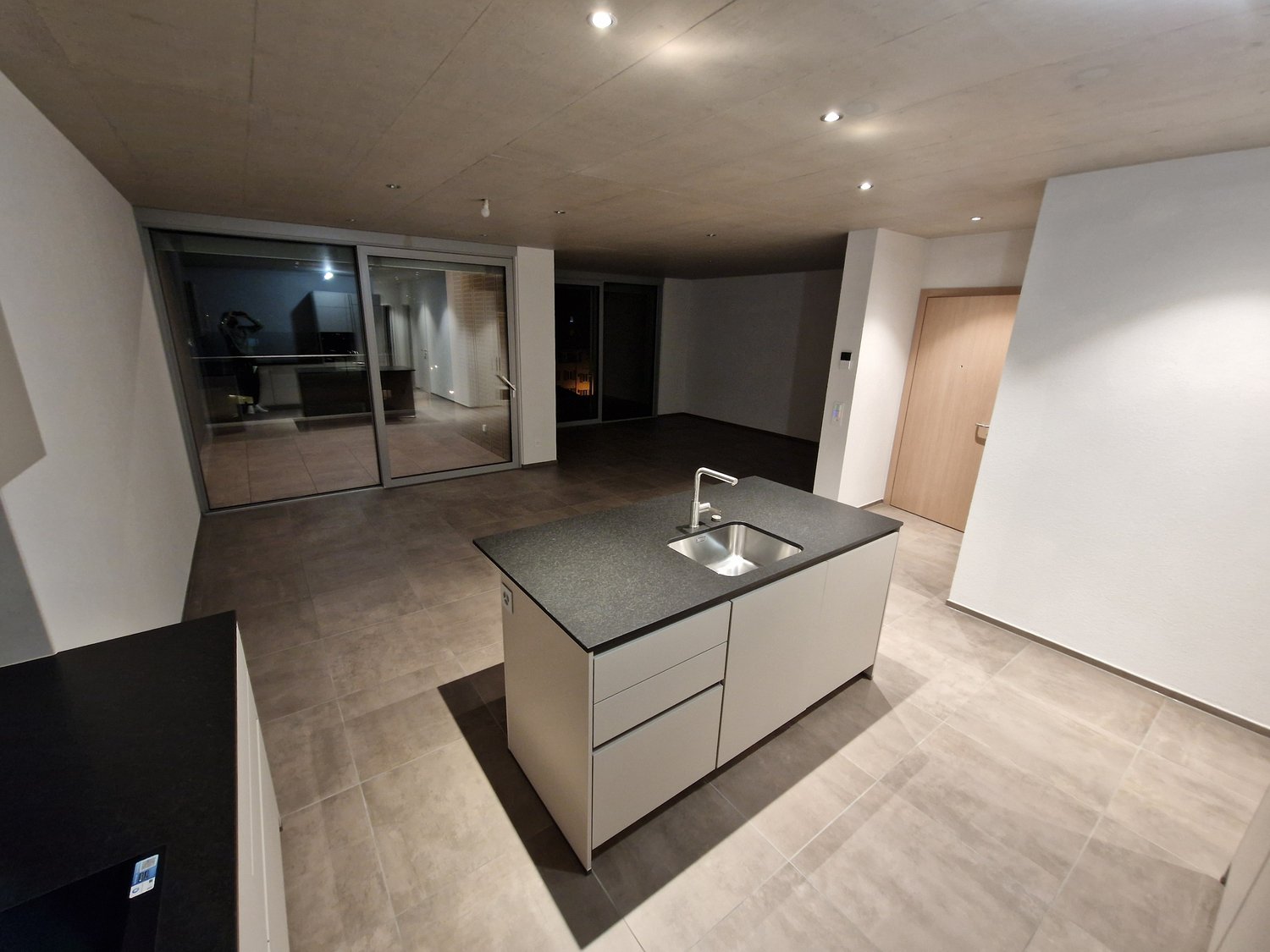 Superbe attique neuf 3.5 pièces avec grande terrasse – Delémont centre -  Bild 3