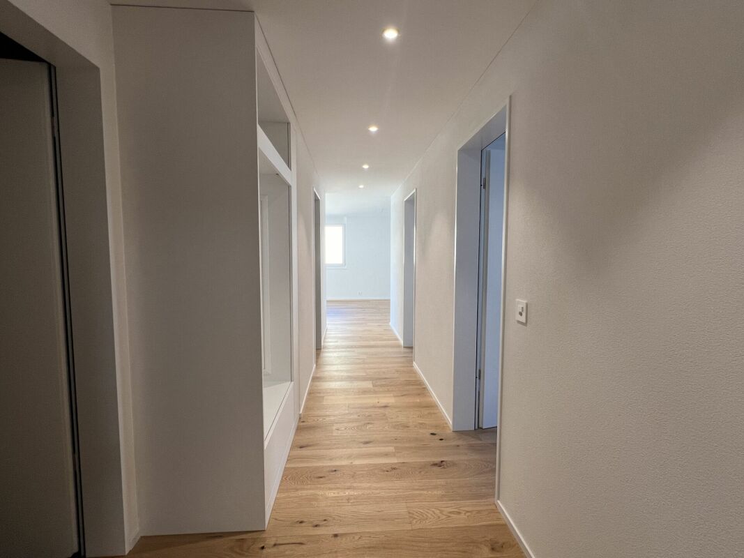 GARTENWOHNUNG MIT UMSCHWUNG - Bild 7