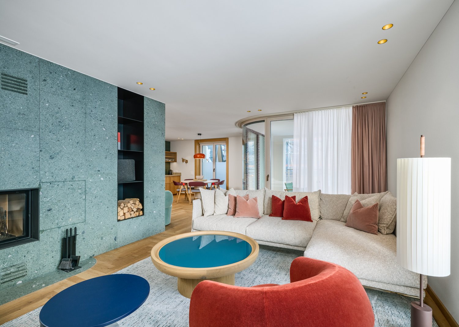 Modern Alpine Apartment in Andermatt -  Bild 6