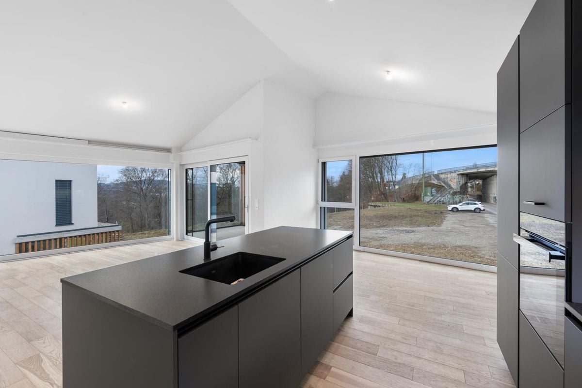 Découvrez un appartement exceptionnel, alliant confort, espace et vue imprenable sur les Alpes. - Bild 1