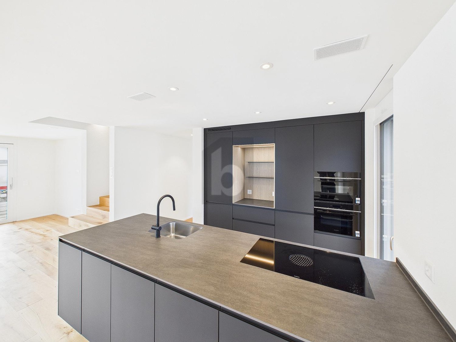 BEZUGSBEREIT! HOCHWERTIG UND FAMILIENFREUNDLICH (A) - Bild 2