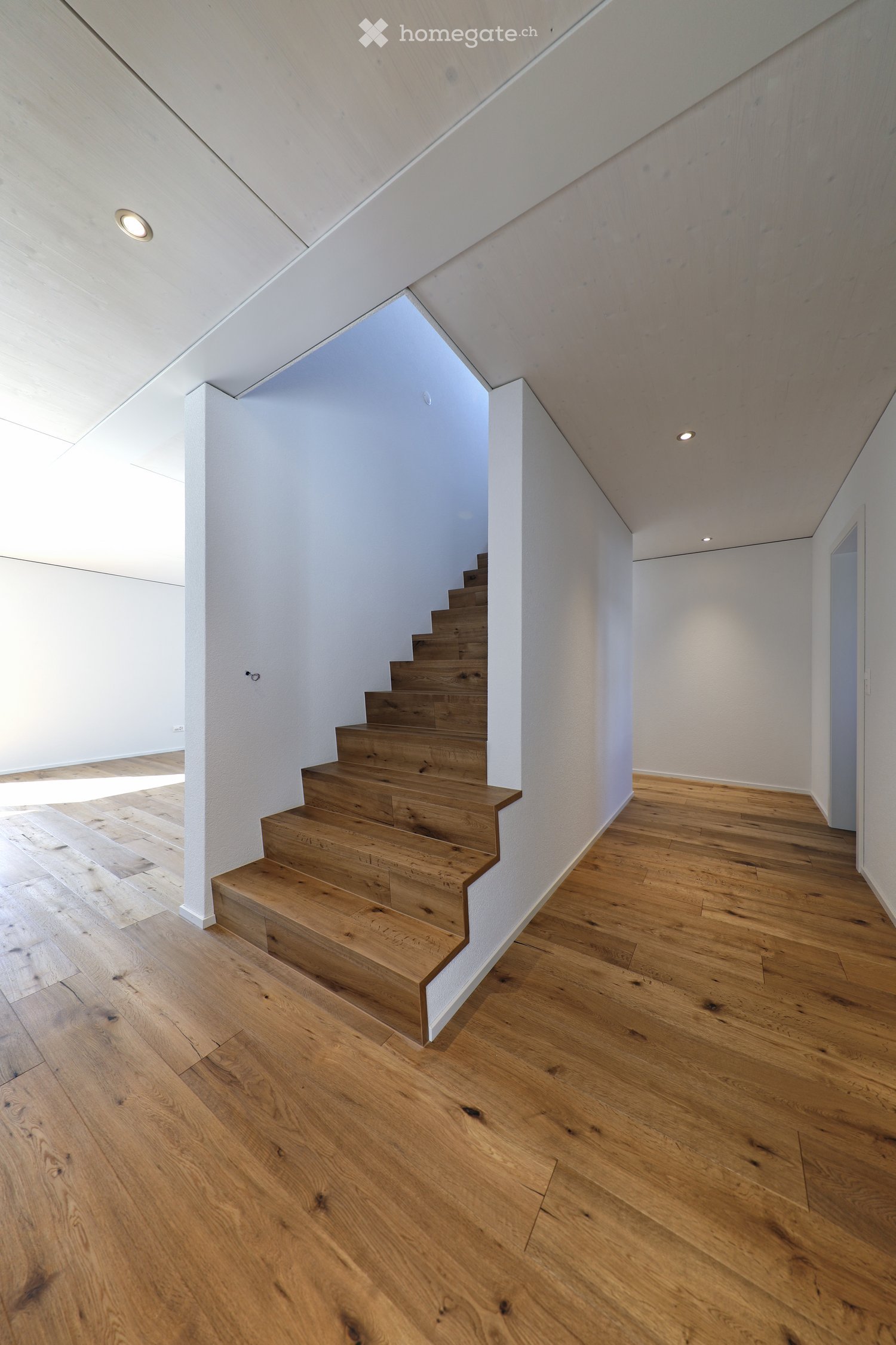 Modernes 5.5-Zimmer-Doppeleinfamilienhaus in Gurmels -  Bild 7