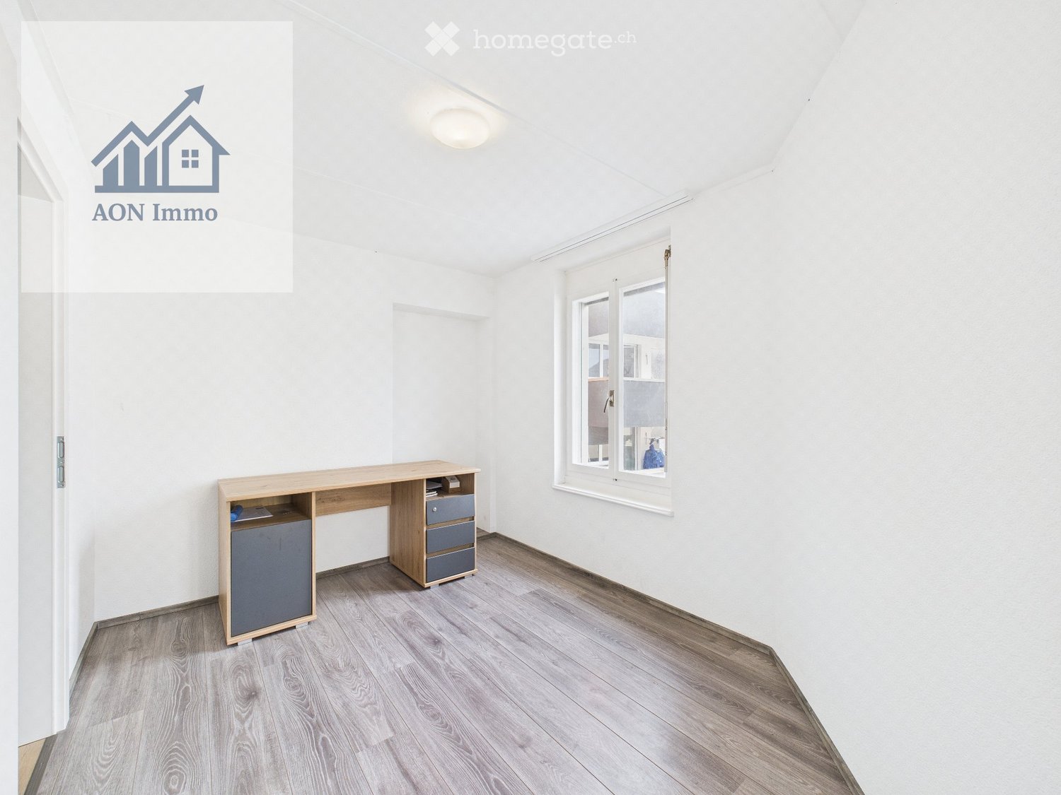 Exklusive 4.5-Zimmer-Wohnung mit Seesicht  kernsaniert - Bild 2