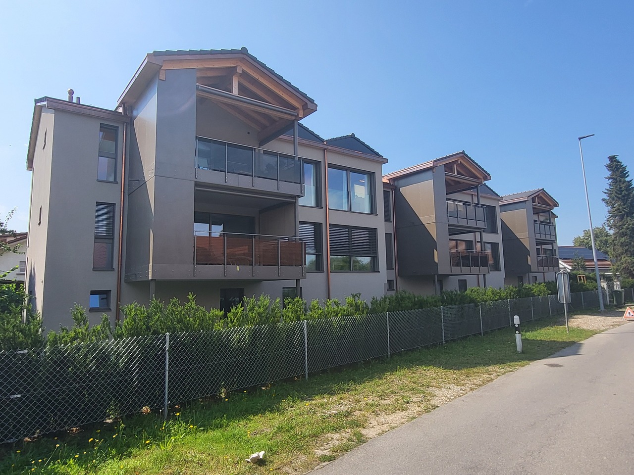 E X K L U S I V  W O H N E N   M I T  S E E B L I C K -  Bild 1