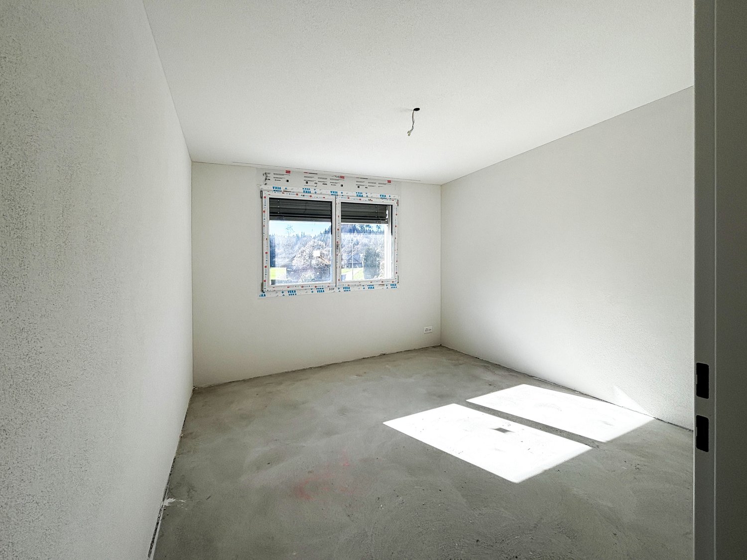 XXL 5.5-Zimmer-Doppeleinfamilienhaus Neubau in ruhiger Lage von Brittnau - Bild 9