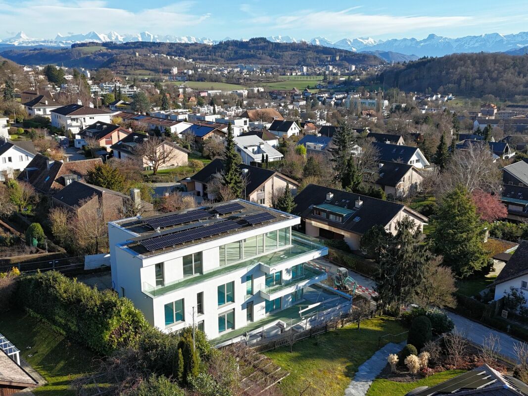 Exklusives Wohnen mit Weitblick in Ittigen - Bild 3