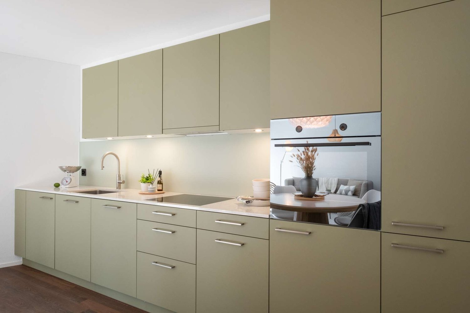 4.5-Zimmer-Neubauwohnung in der Überbauung 7 Lerchen in Kloten - Küche