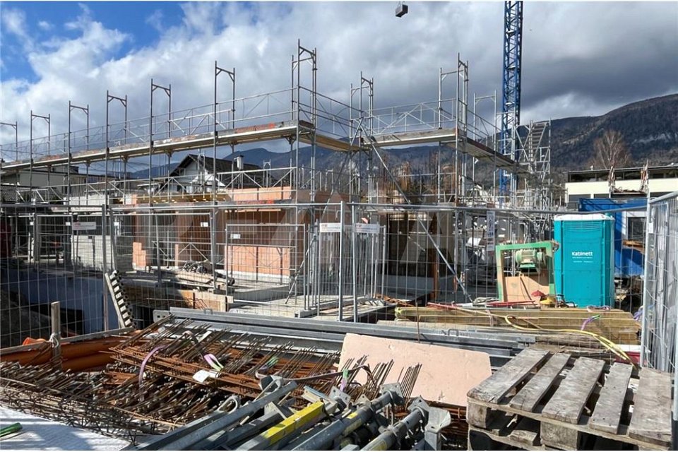 Neubau, ruhig gelegen, viel Sonne und Innenausbau selbst bestimmen (im Bau befindlich) -  Bild 2