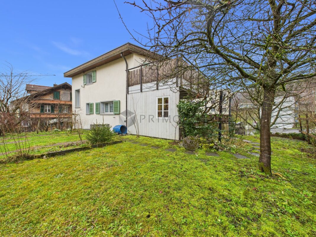 Nachhaltiges Wohnjuwel mit Panoramablick und Ausbaupotenzial - Bild 1