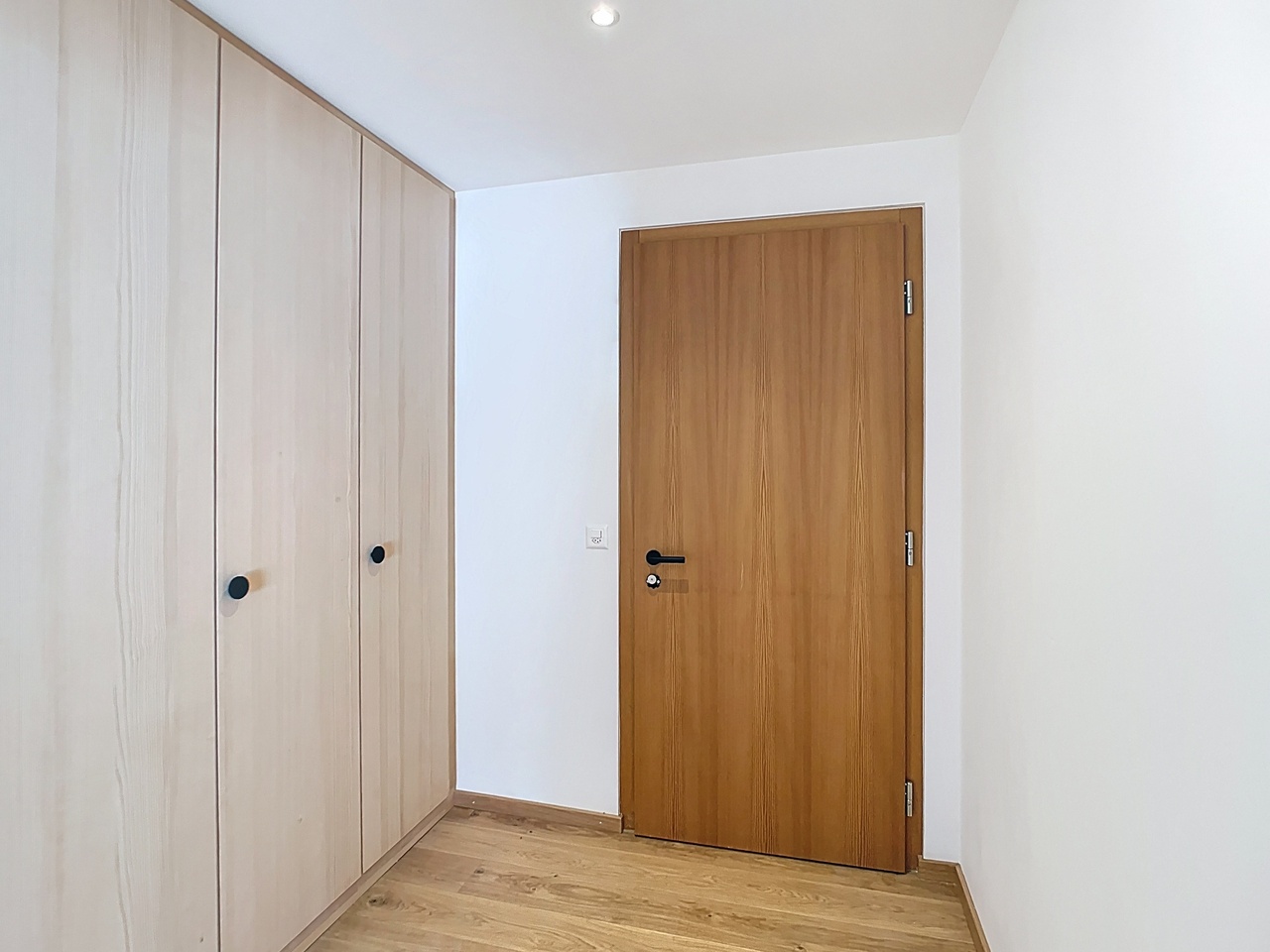 Master C - 4.5 pièces spacieux en rez-de-jardin - Bild 12