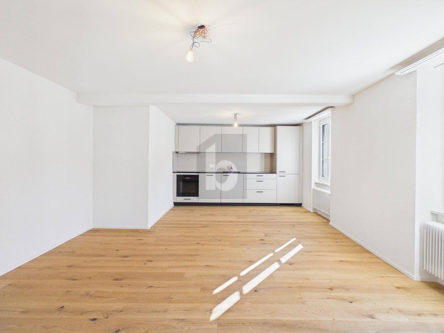 NEU, GROSSZÜGIG, ERSTVERMIETUNG - Bild 3