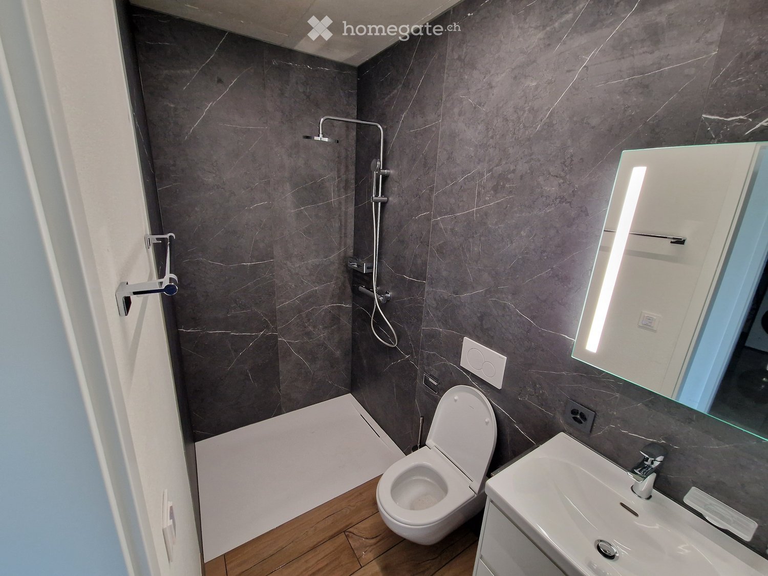 Superbe attique neuf 3.5 pièces avec grande terrasse – Delémont centre - Bild 8