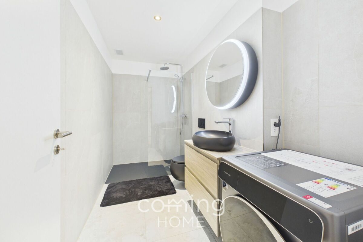 Moderne 2.5-Zimmer-Wohnung in Ried-Brig im 2.OG mit Panorama-Aussicht & Balkon - Bild 7