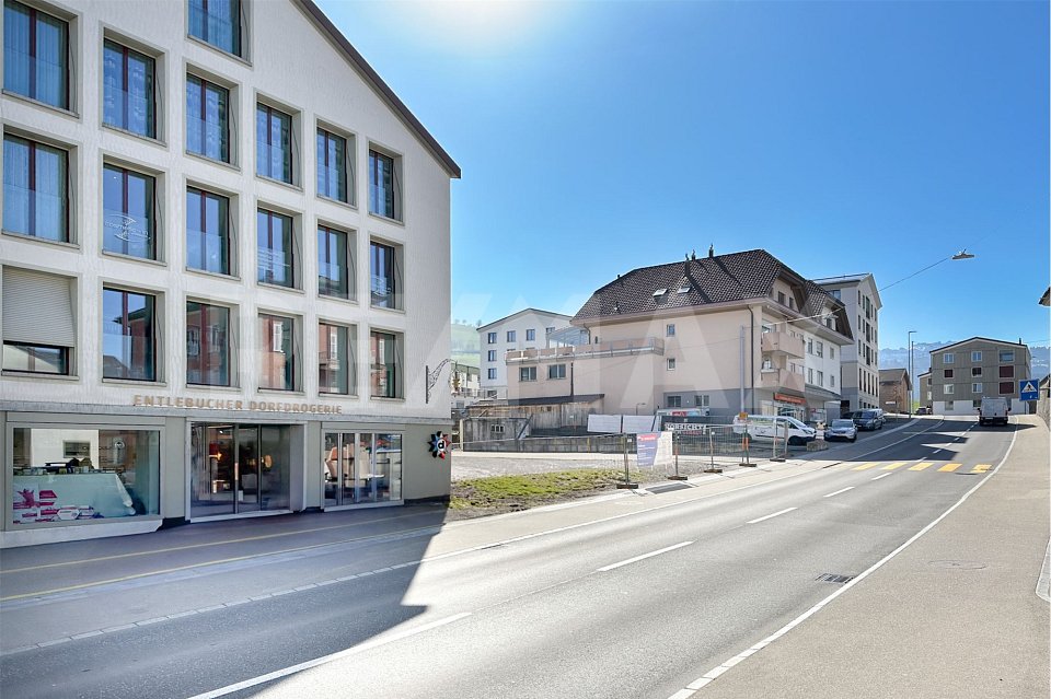 Grosszügige 5½-Zimmer-Gartenwohnung an zentraler Lage - Bild 10