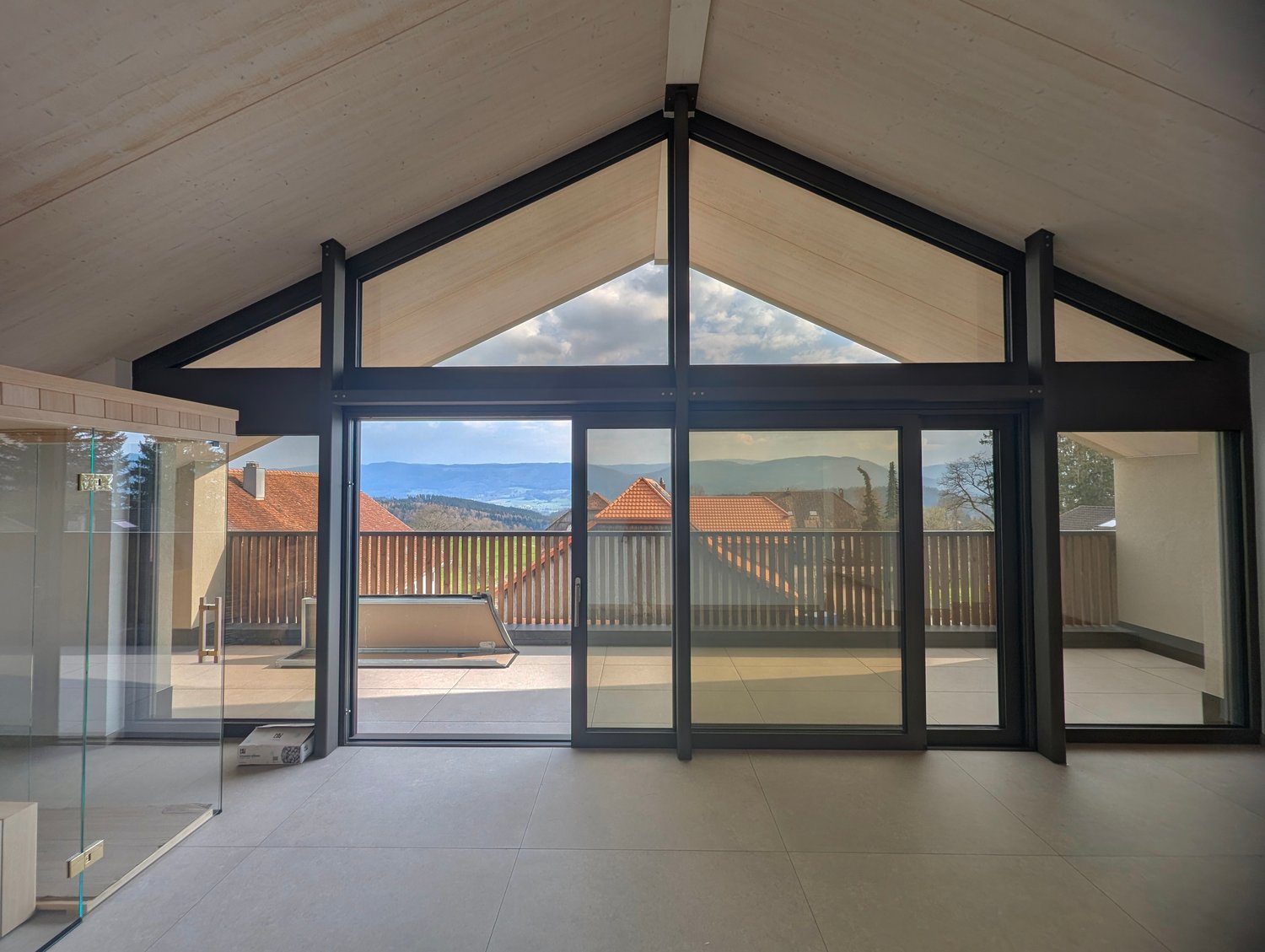 Votre refuge privé entre nature et bien-être - Élégance, lumière et sérénité à Montavon - Bild 3