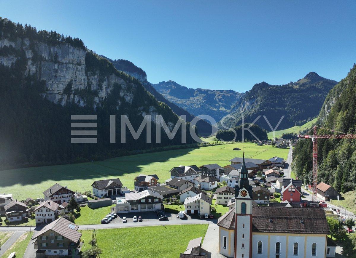 Alpine Residenz in unvergleichlicher Naturlage - Grosszügige Aussichtslage mit freiem Blick