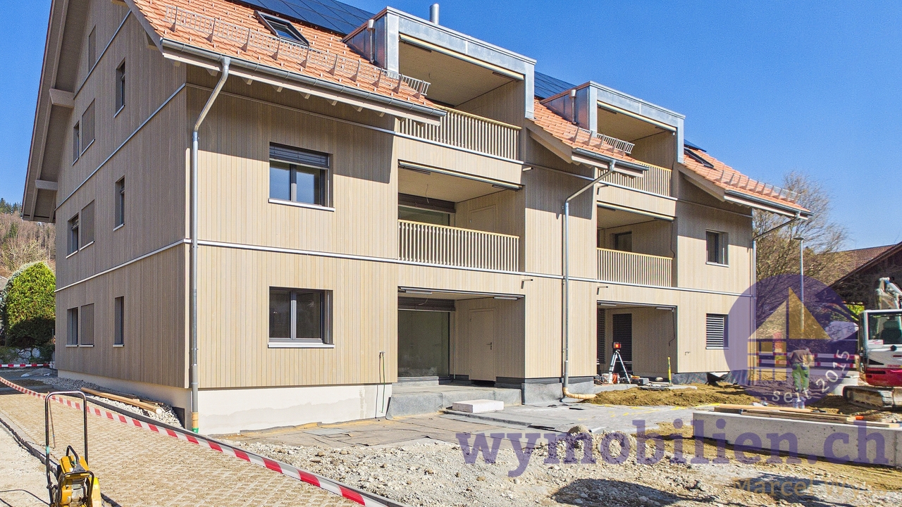 Privater Gartenbereich, 2 Bäder, gedeckte Terrasse - Bild 1