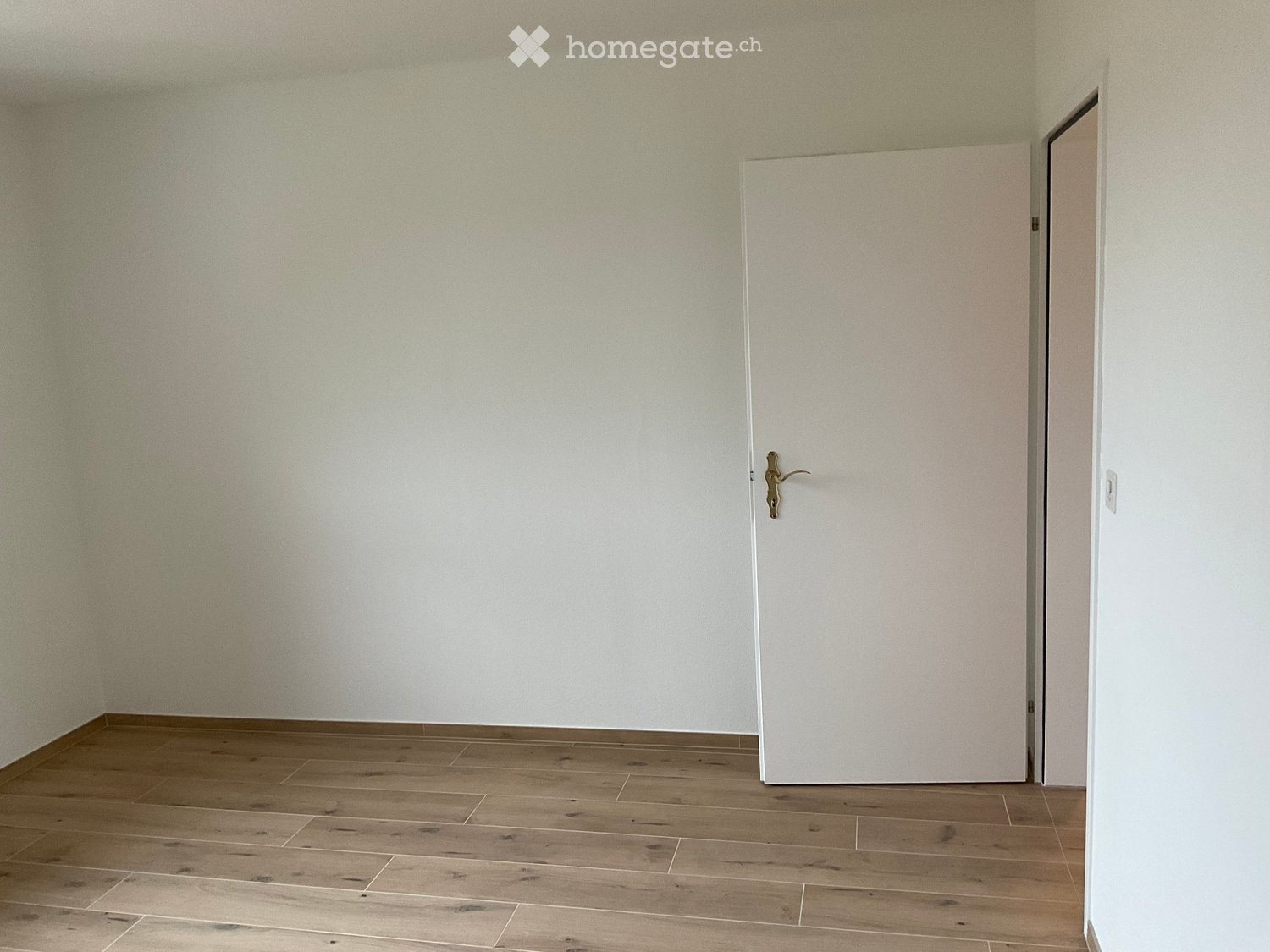 Stilvolles Wohnen im Grünen  kernsanierte 3.5-Zimmerwohnung - Bild 9