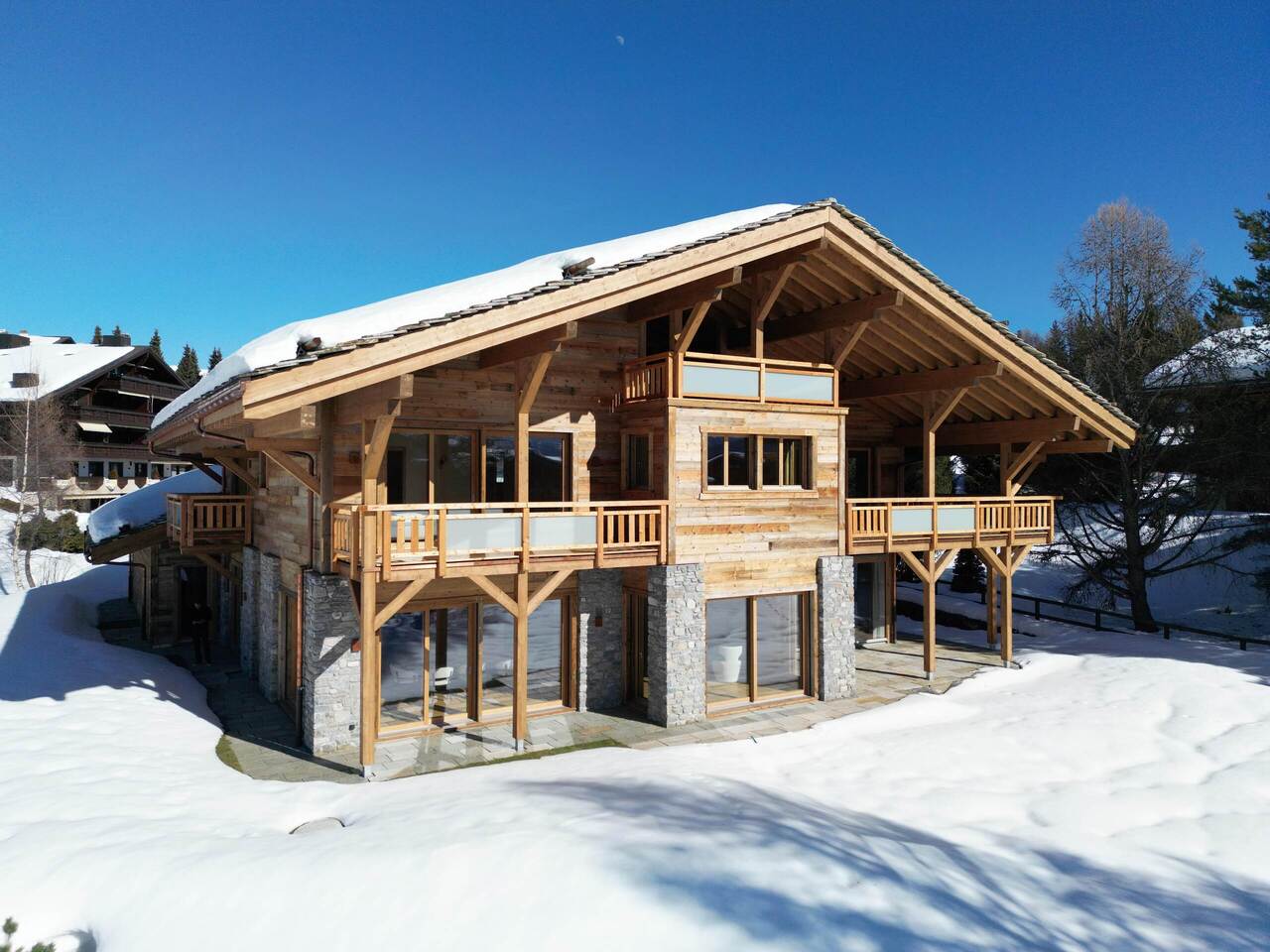 Le Luxe Absolu : Chalet d'Exception à Crans-Montana - Bild 1
