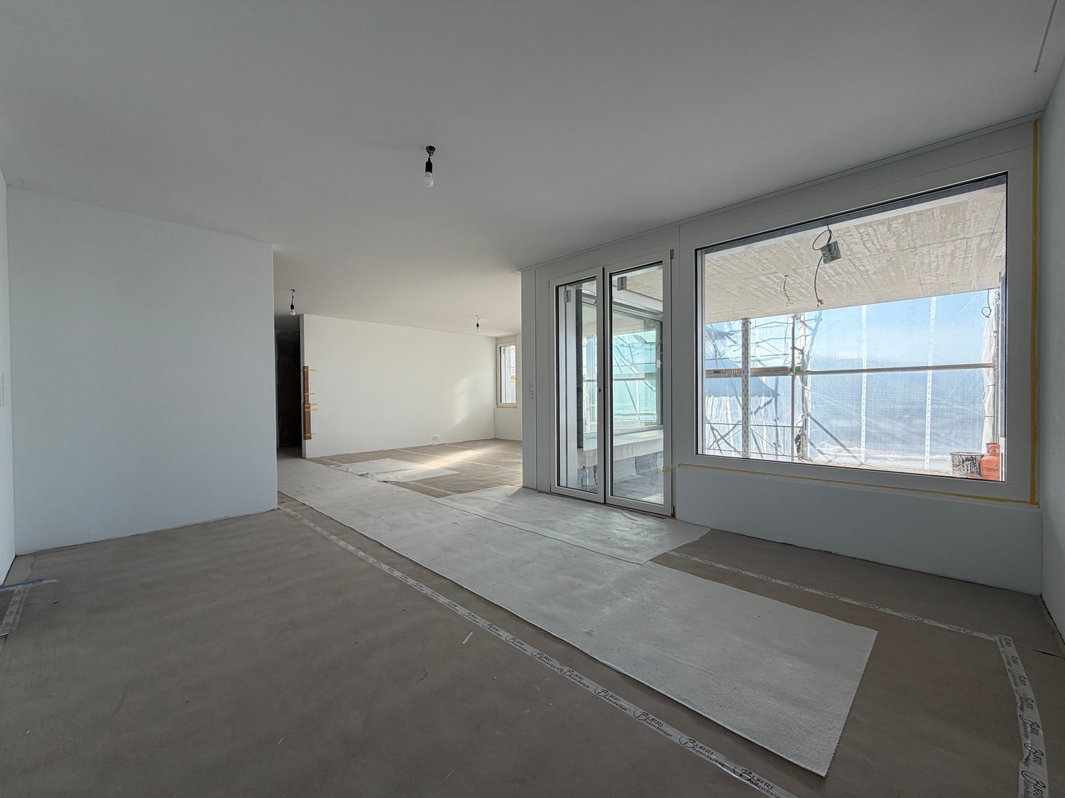 Erstvermietung 5.5-Zimmer-Neubau-Wohnung -  Bild 3