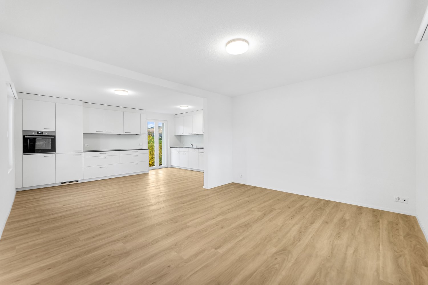 6-Zimmer-Einfamilienhaus mit Garten und Garage in Winznau -  Bild 8